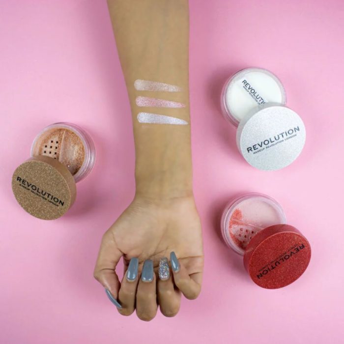 Hajlajter u prahu REVOLUTION MAKEUP Precious Stone Loose Highlighter 5g - Slika 2